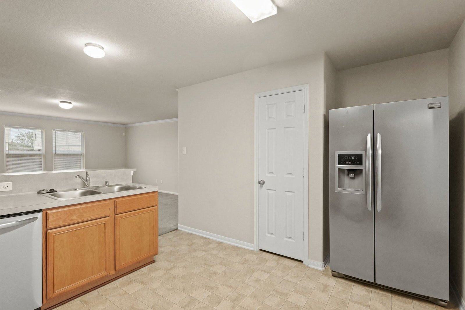 16799 Blackberry Lily Lane Conroe, TX 77385 property image