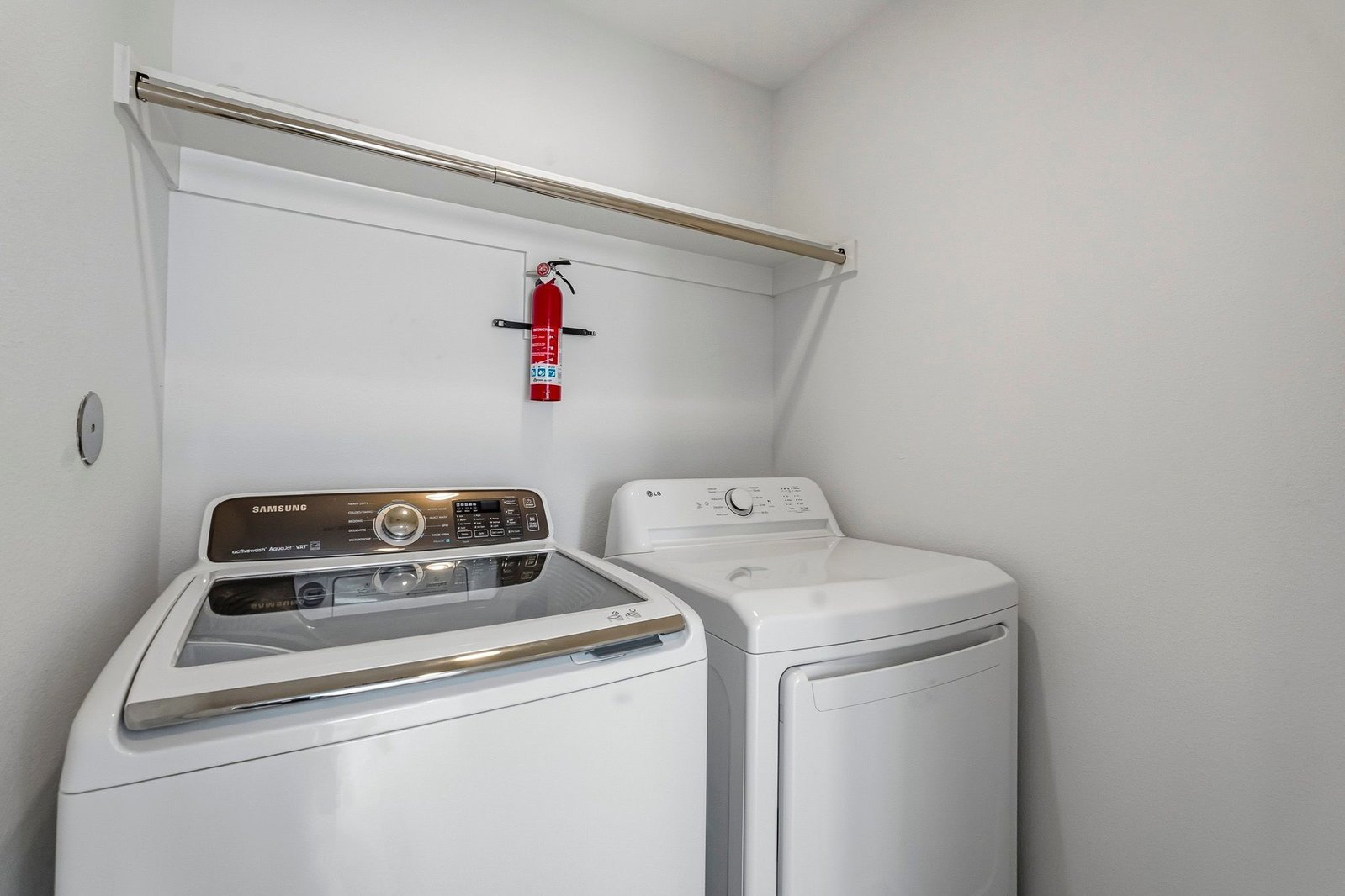 4106 Gardendale Drive Houston, TX 77092 property image