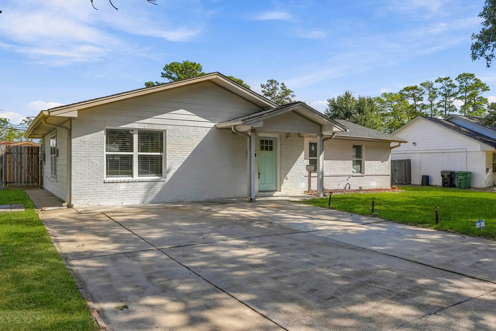 4106 Gardendale Drive Houston, TX 77092 property image