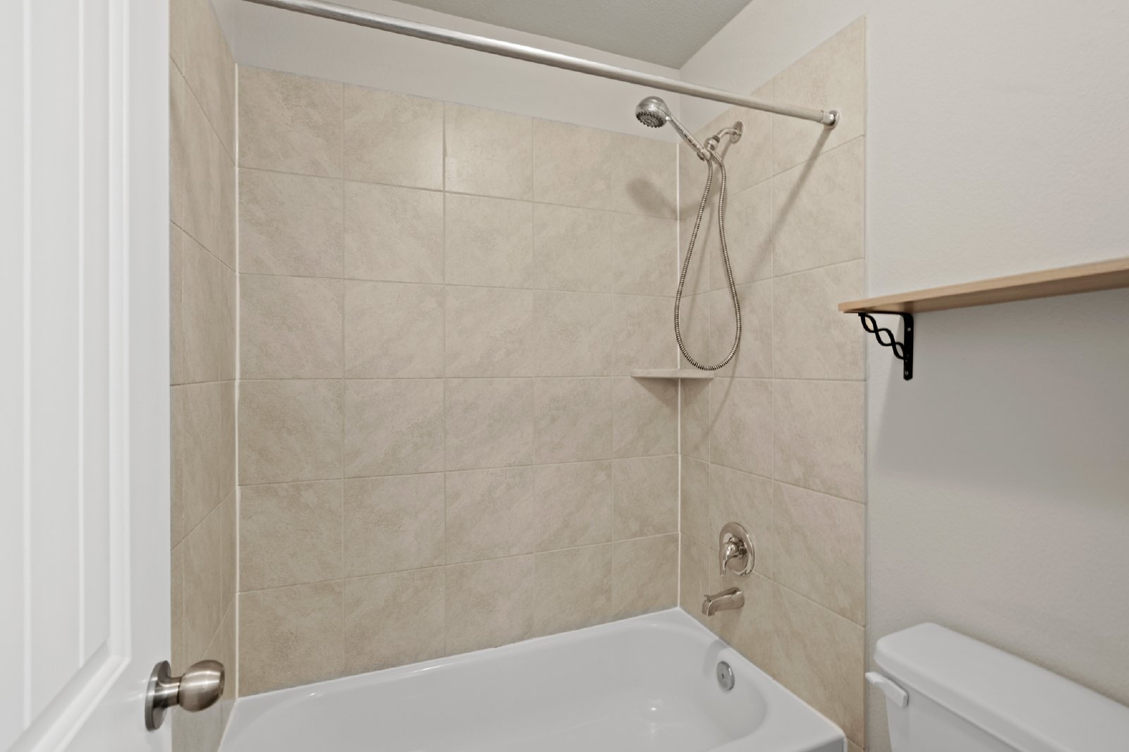 Esk River Trail Trl (5710) - S - OFO - 1 property image