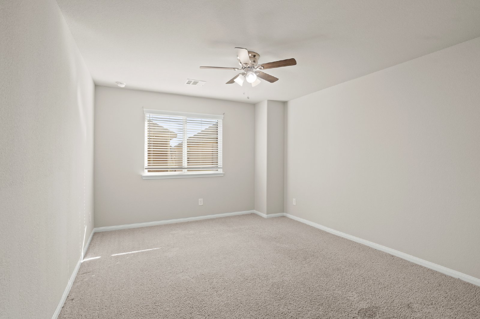 Esk River Trail Trl (5710) - S - OFO - 1 property image