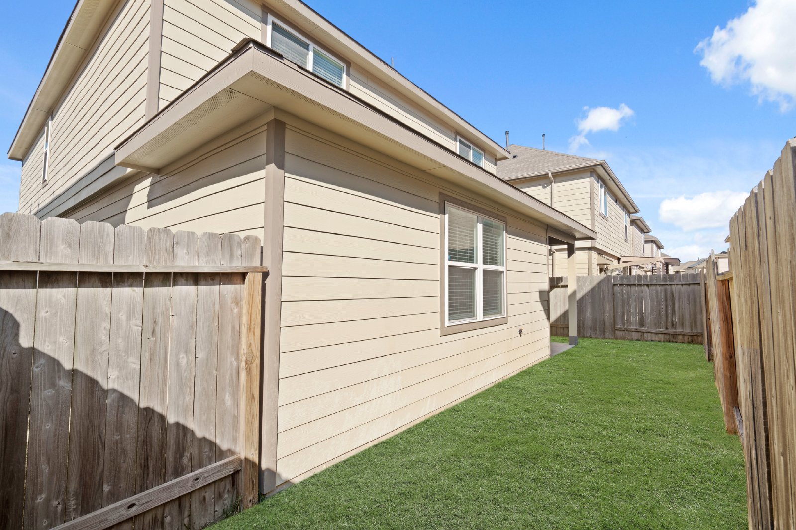 Esk River Trail Trl (5710) - S - OFO - 1 property image