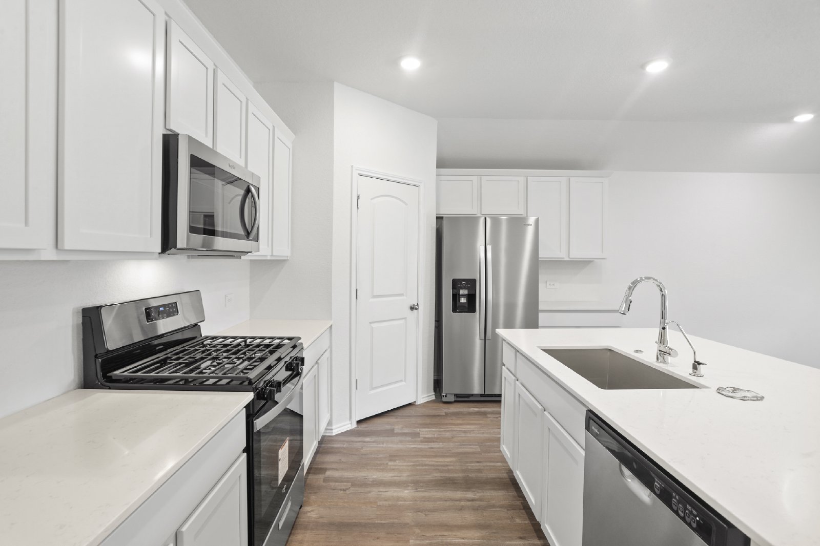 Emerald Ocean Drive (3004) - A - 1 property image