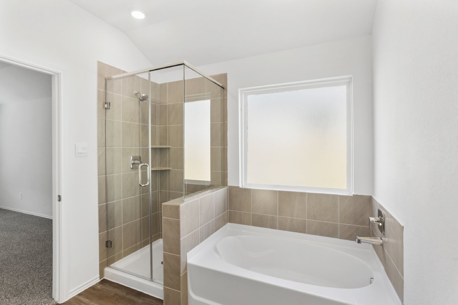 Emerald Ocean Drive (3004) - A - 1 property image