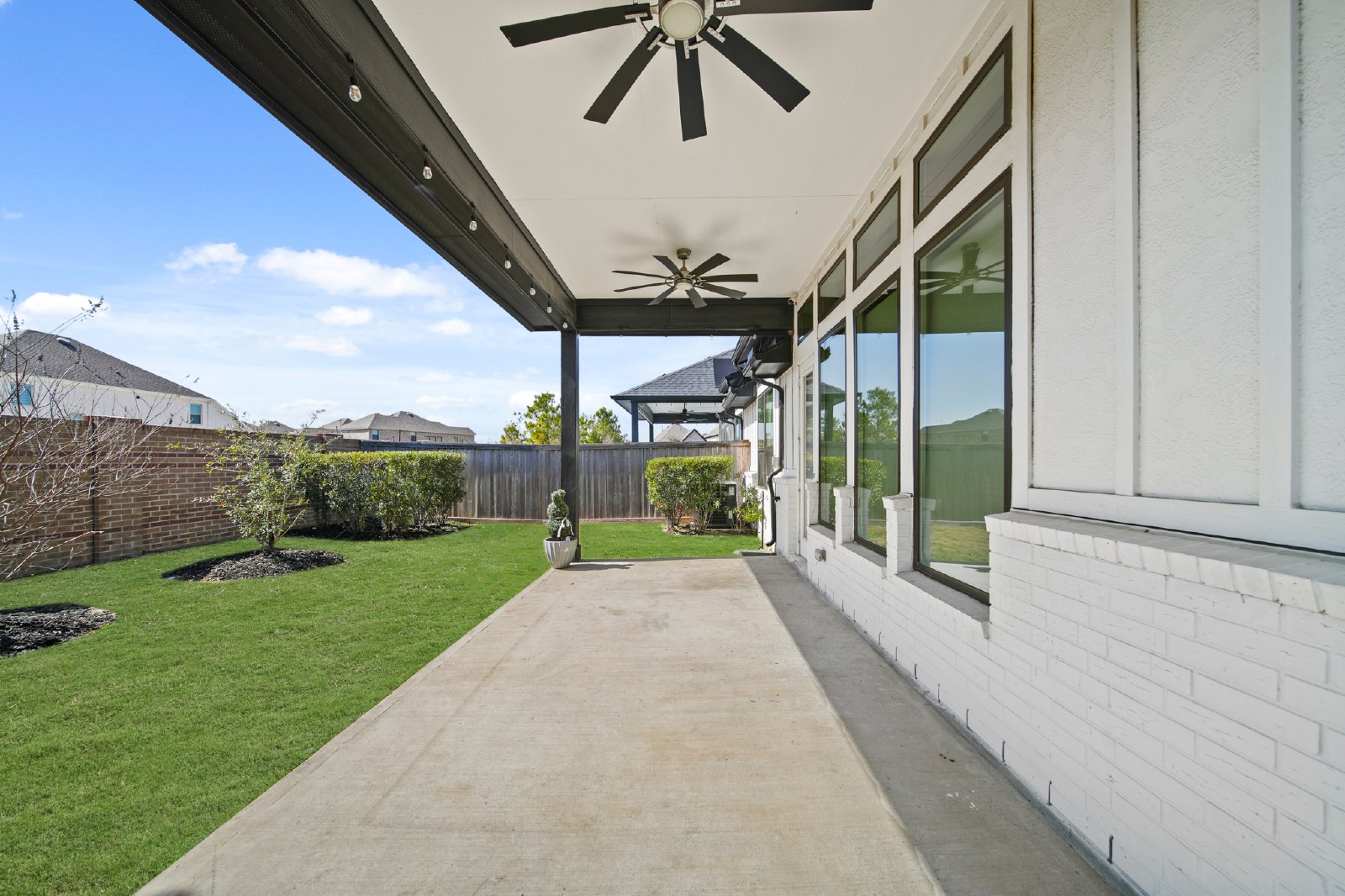 Leal Rancho Court (15303) - P - 1 property image