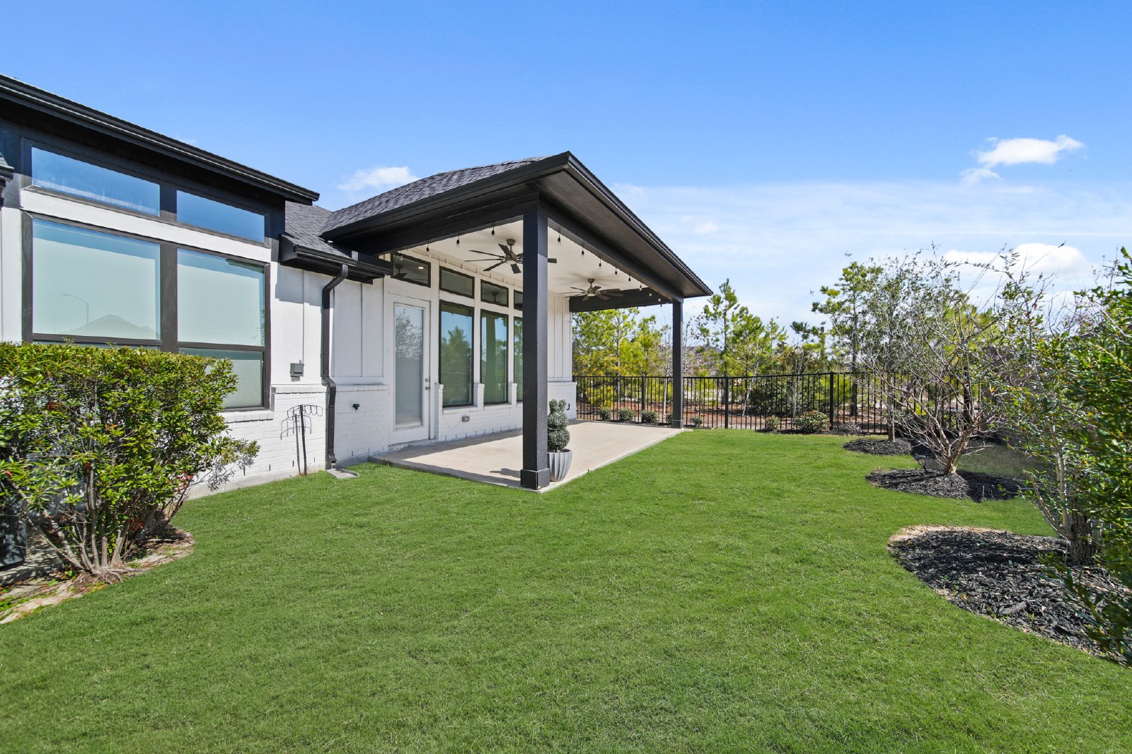 Leal Rancho Court (15303) - P - 1 property image