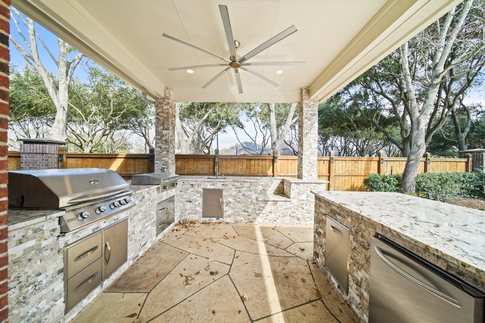 Middle Lake Ct (6403) - P - 1 property image