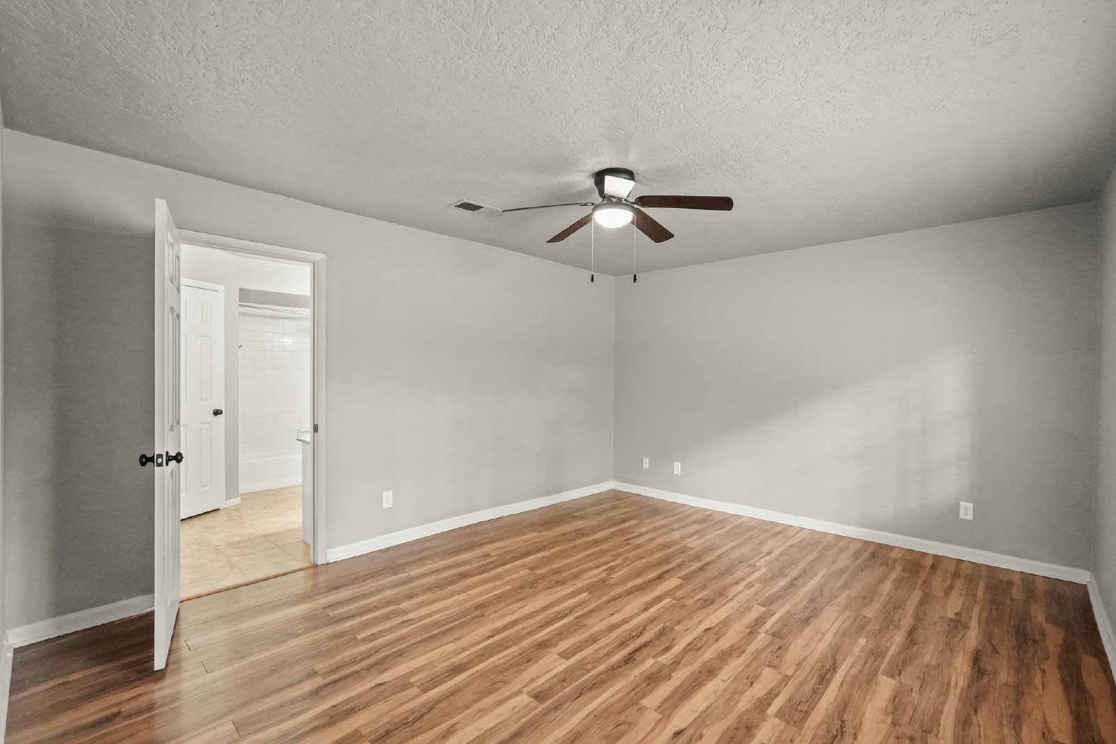 Spicewood Springs Lane (17410) - A - 1 property image