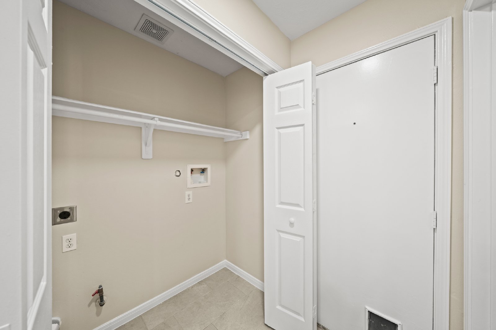 Palace Oaks Drive (3002) - B - 1 property image