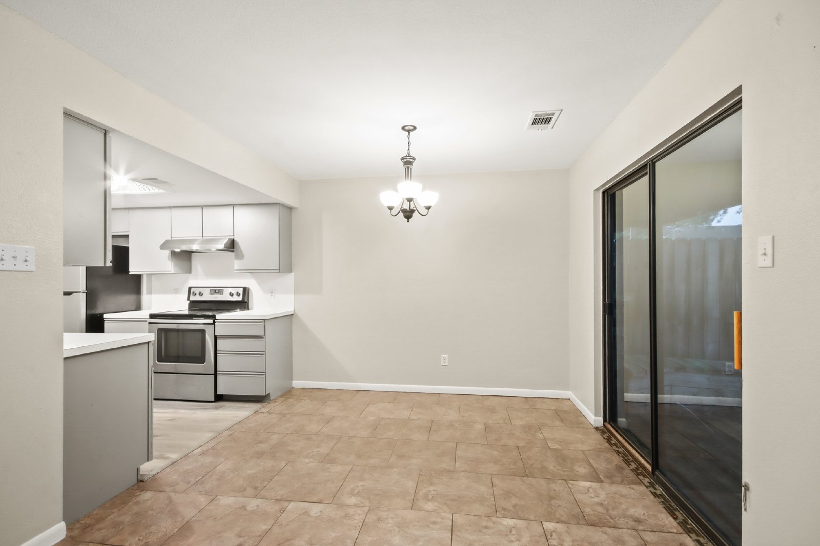 Theissetta Drive Unit 110 (7812) - A - 110 property image