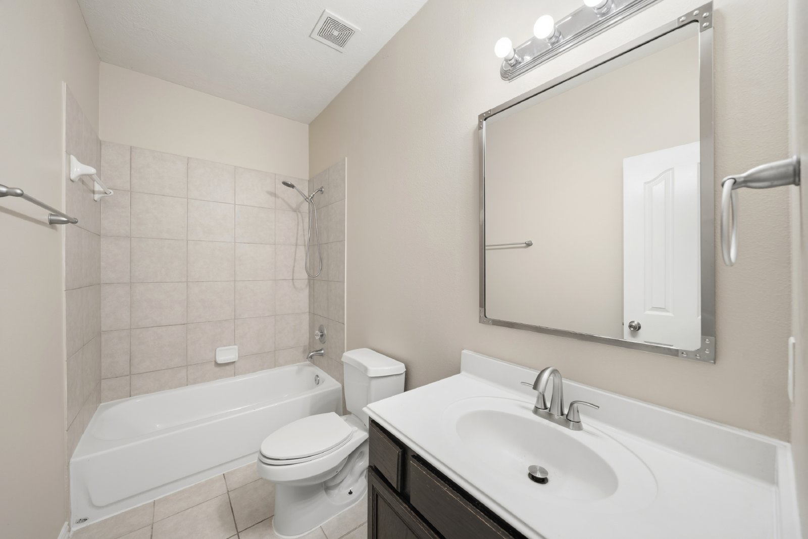 Lakecrest Bend Drive (24503) - P - 1 property image