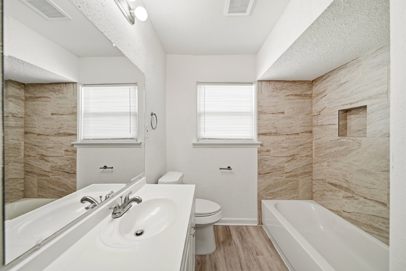 Knotty Oaks Trail (2942) - B - 1 property image