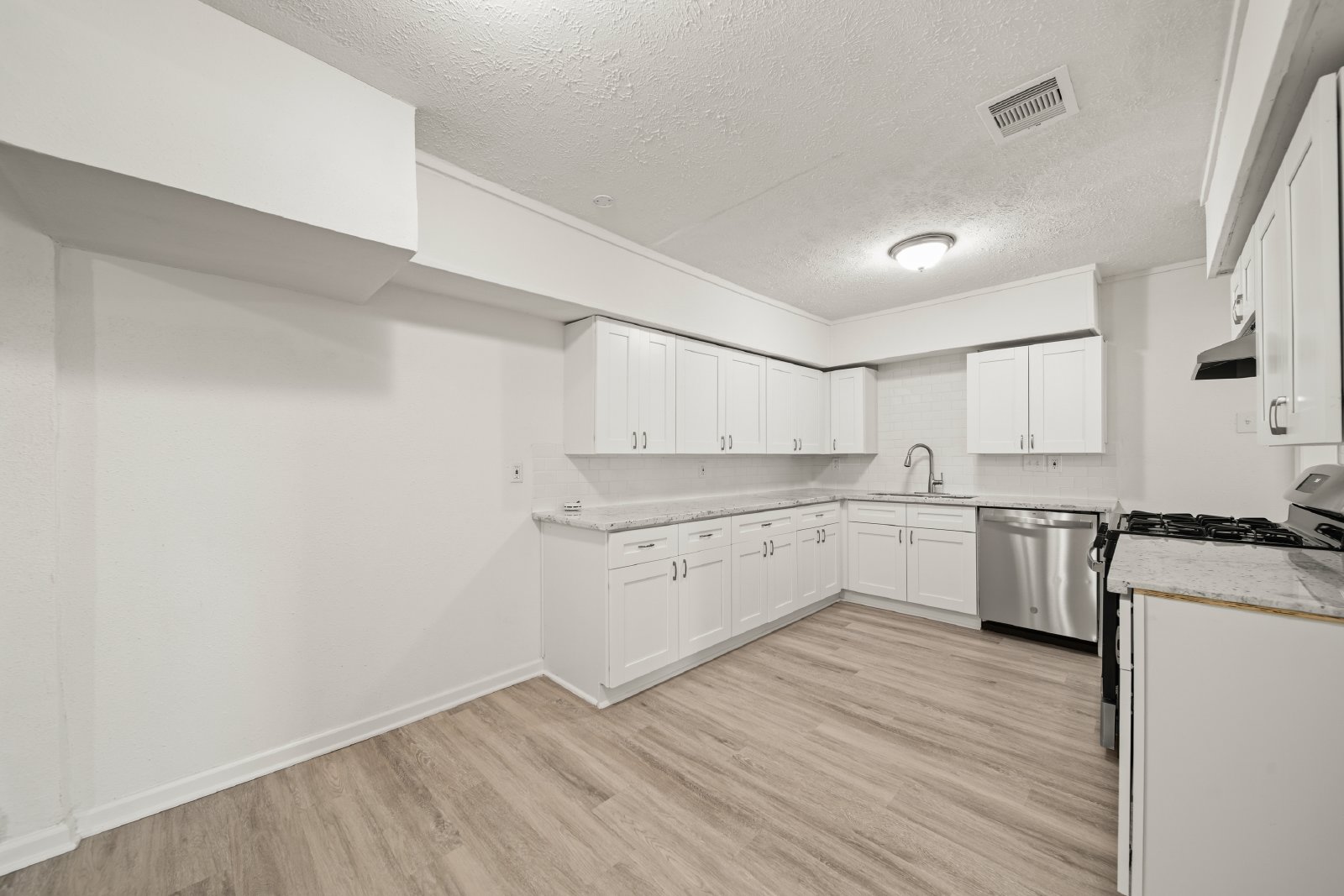 Knotty Oaks Trail (2942) - B - 1 property image