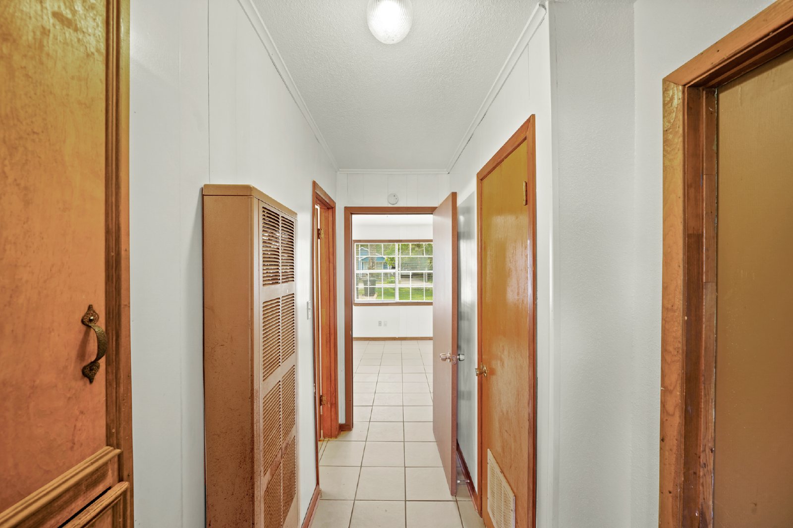 Octavia Street (6116 & 6116 1/2) - T - 1/2 property image